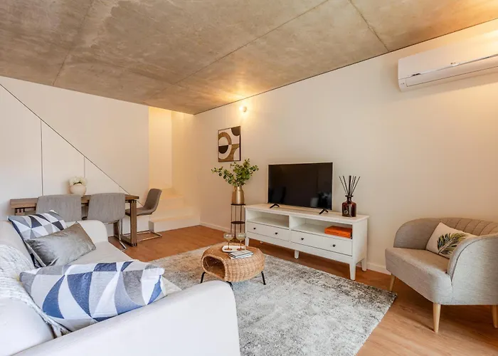 Premium With Garage By Hostwise * ポルト