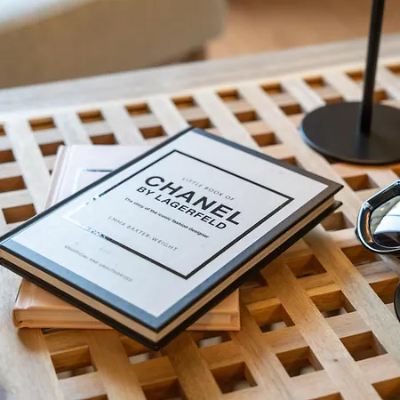 Premium With Garage By Hostwise