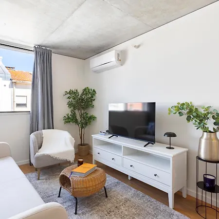 Premium With Garage By Hostwise