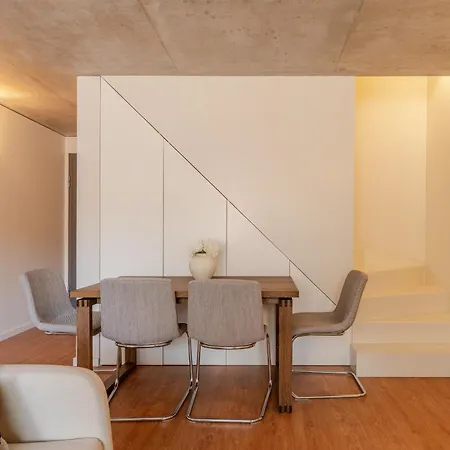 Premium With Garage By Hostwise