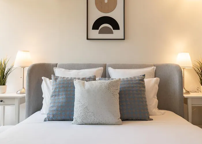 Premium With Garage By Hostwise بورتو