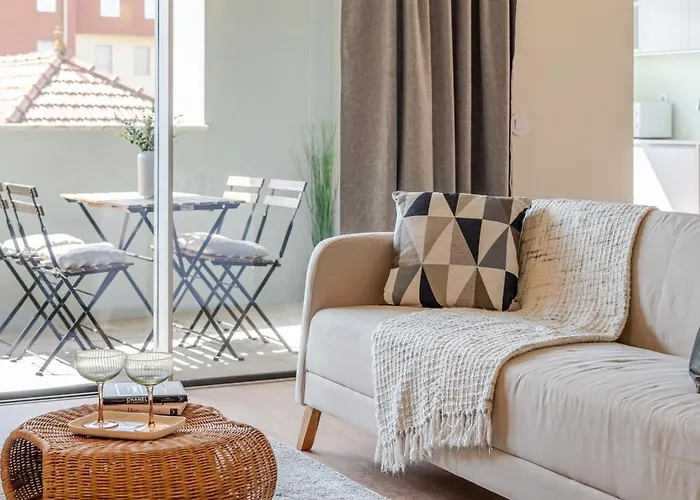 Apartment Premium With Garage By Hostwise *