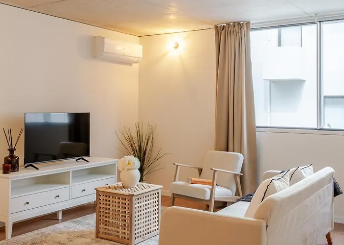 Apartment Premium With Garage By Hostwise *