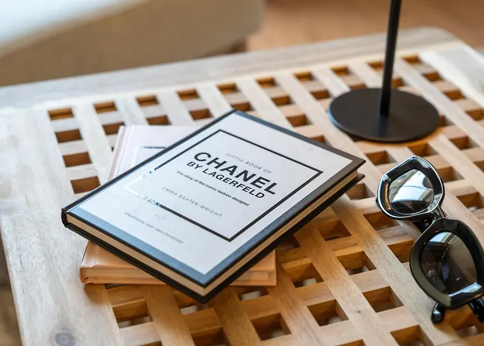 Premium With Garage By Hostwise